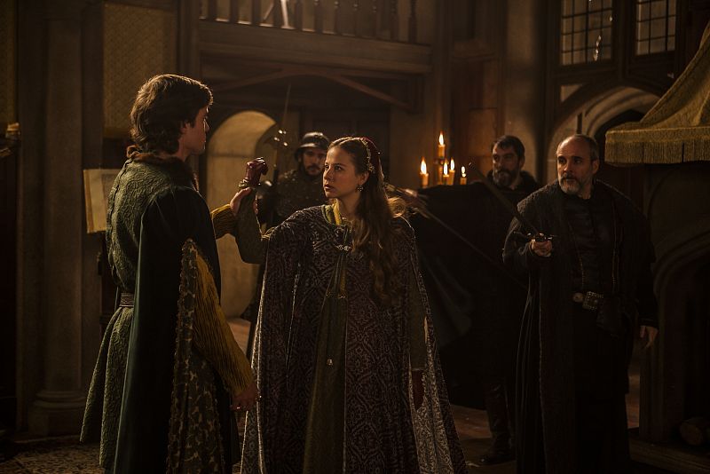 La princesa castellana no duda en enfrentarse a Felipe 'El Hermoso'