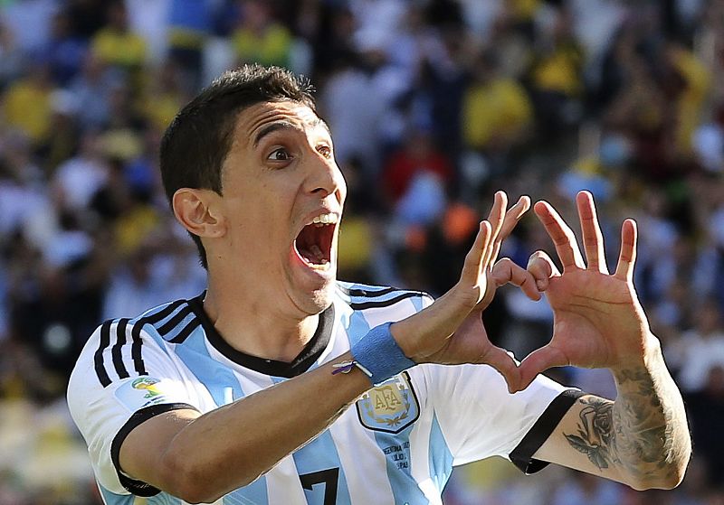 Ángel di María celebra el gol marcado ante Suiza.