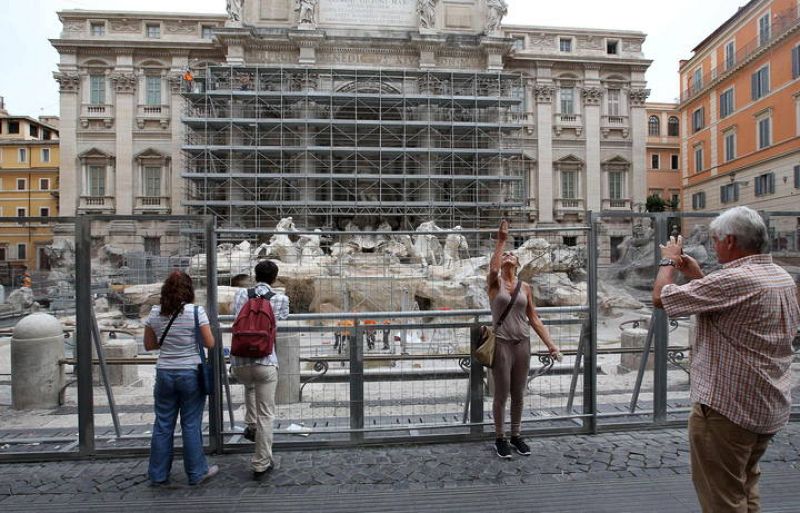 Restauración de la Fontana de Trevi en Roma