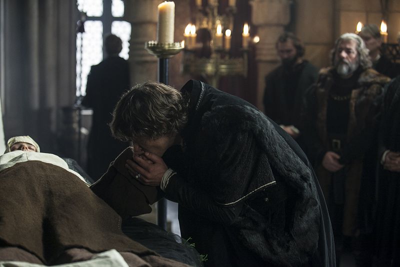 Manuel II se queda sin esposa y sin corona en Castilla y Aragón