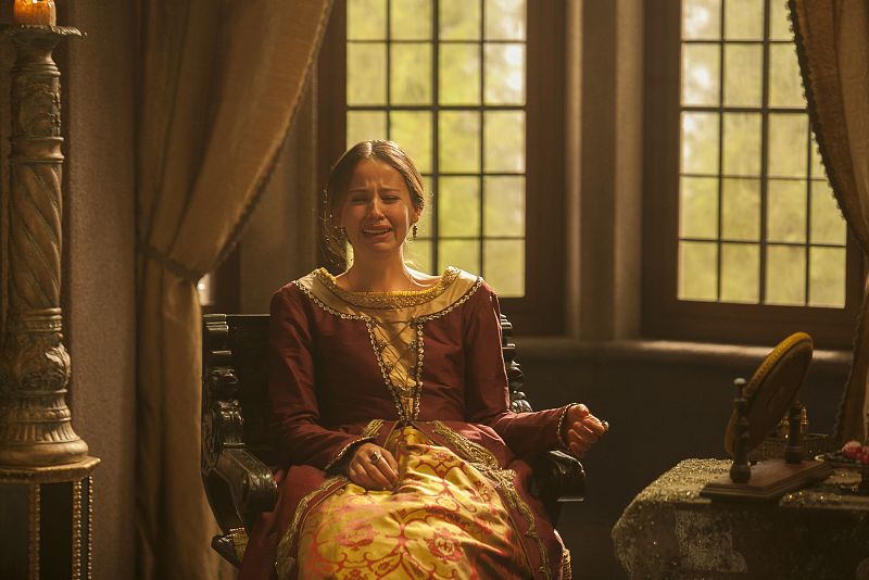 Juana se da cuenta de su error y lleba de rabia yo dolor toma una decisión