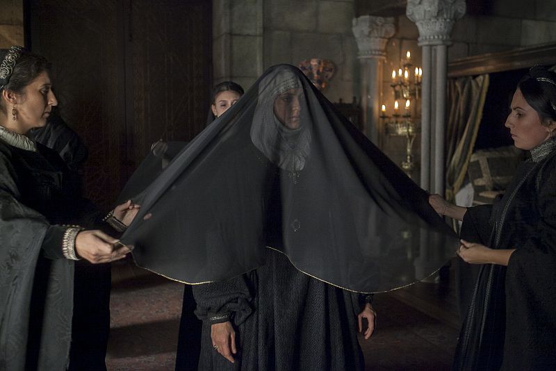 ....la princesa Isabel no ha superado el parto. Los Reyes ven morir a otro de sus hijos