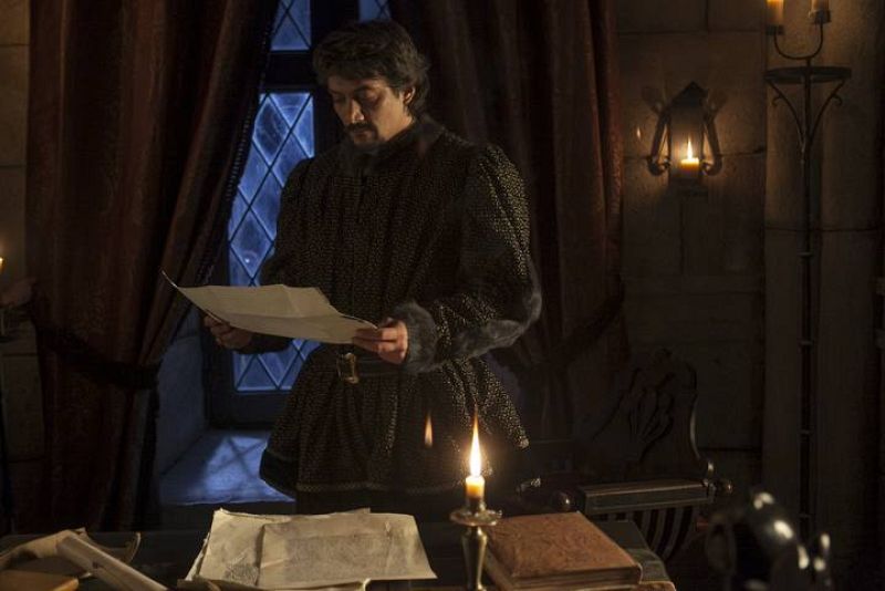 En Portugal, las cosas no pintan demasiado bien para Manuel. Su máximo rival, el Duque de Braganza, acaba de recuperar sus posesiones y derechos gracias a un monarca dispuesto a negociar para mantenerse en el trono, pero lo que no sabe Manuel es que 