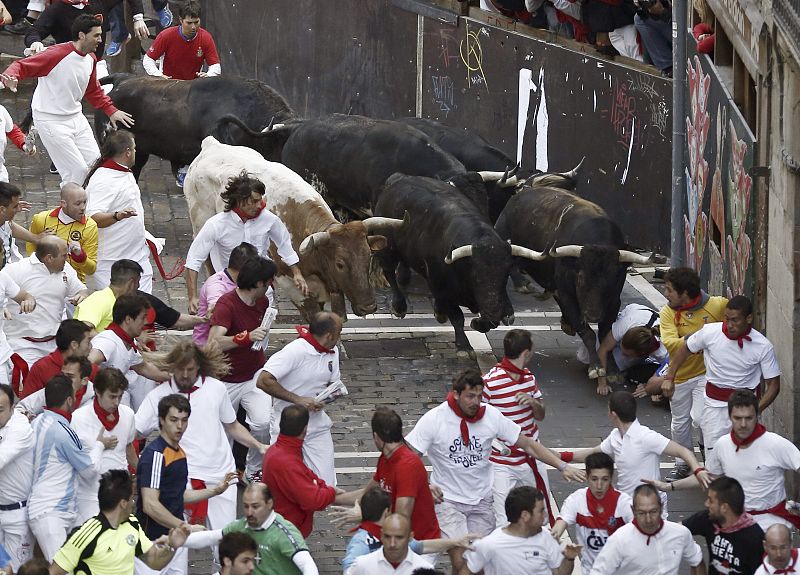 SEGUNDO ENCIERRO CON TOROS DE LA GANADERÍA DE DOLORES AGUIRRE YBARRA