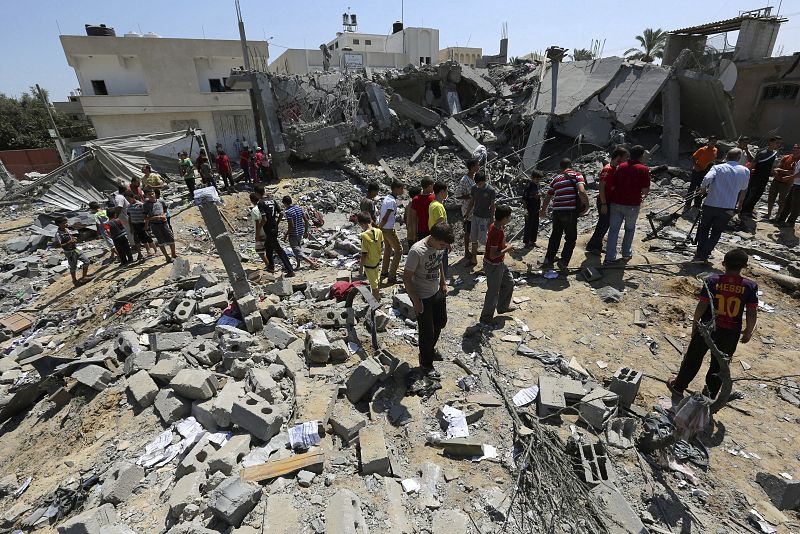 TREINTA HERIDOS EN BOMBARDEOS DE LA AVIACIÓN ISRAELÍ CONTRA HAMÁS EN GAZA