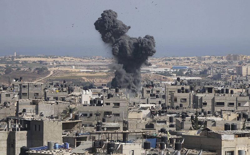 Edificos bombardeados en Rafah, al sur de la Franja de Gaza