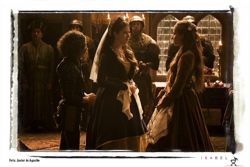 Además este año se ha icorporado al elenco de la serie una actriz muy popular. Estamos encantados de contar con Úrsula Corberó que interpreta a Margarita de Austria