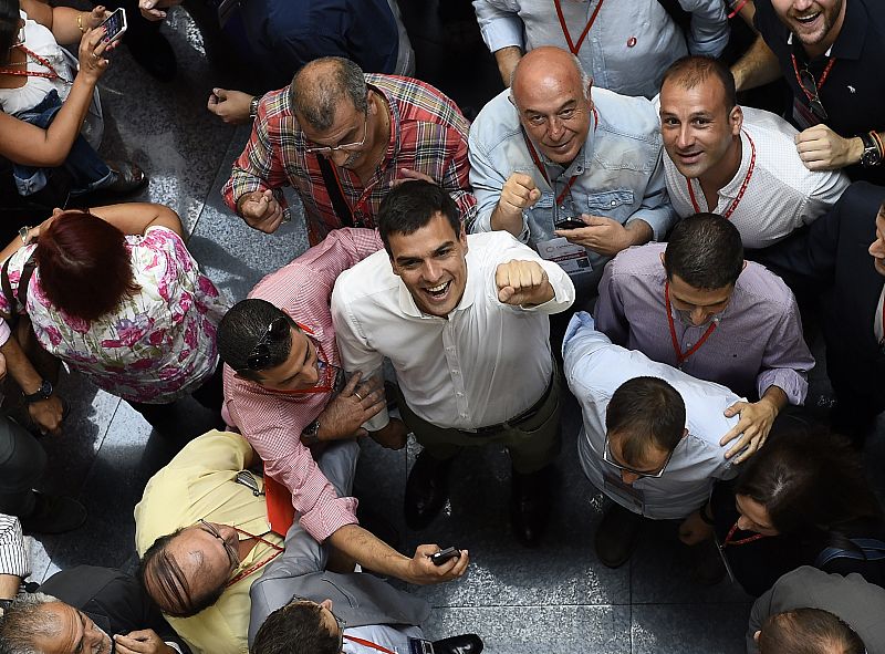 Imagen del congreso federal extraordinario que el PSOE celebra en Madrid en el que Pedro Sánchez será proclamado secretario general y se elegirá la dirección del partido.