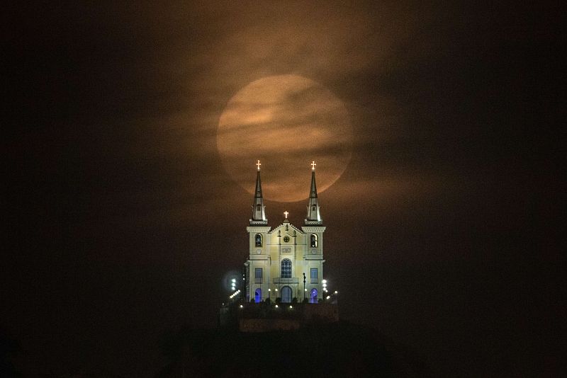 LA MAYOR SUPERLUNA DEL AÑO