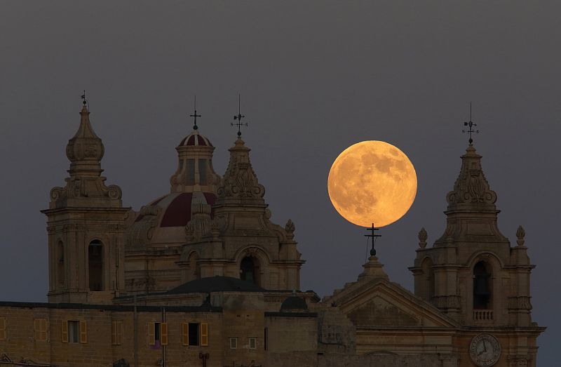 LA MAYOR SUPERLUNA DEL AÑO