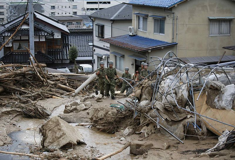 Las inundaciones han provocado la muerte de casi cuarenta personas en el oeste de Japón