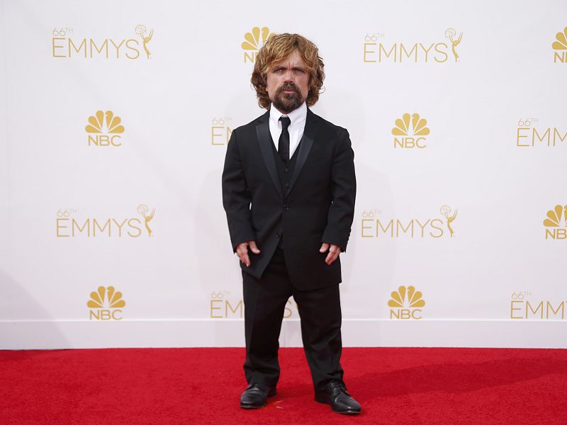 El actor Peter Dinklage, Tyrion en la ficción 'Juego de Tronos' llega a la 66 edición de los Emmyards in Los Angeles