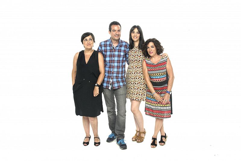 De izquierda a derecha, Ana Ferrandis, Daniel Galindo, Fátima González y Paloma Zuriaga.