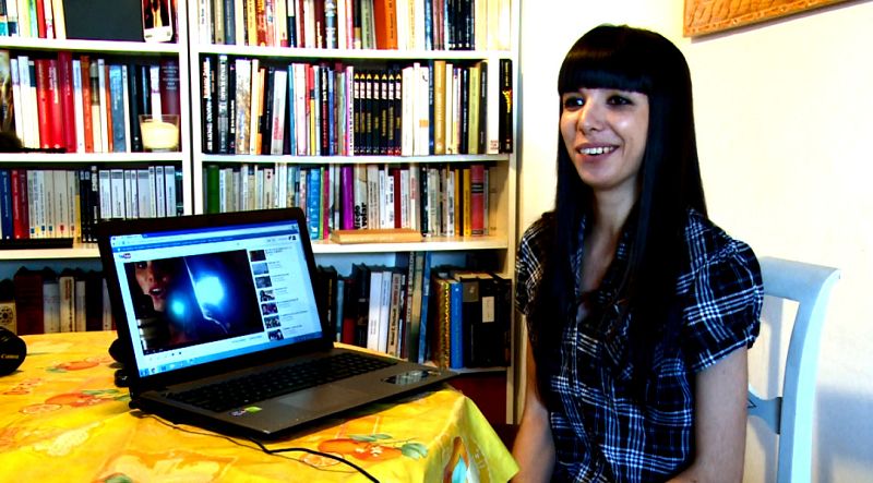 Mel Dominguez más conocida como Focusings nos explica su día a día en Youtube