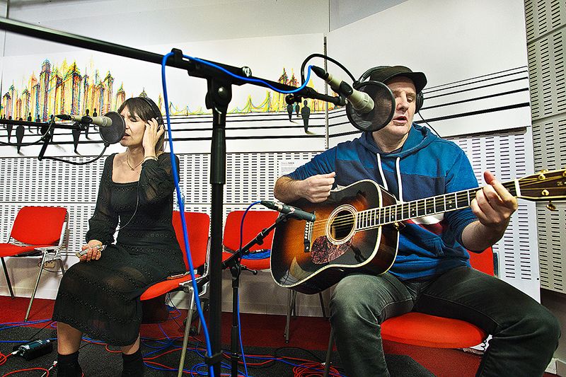 Eva Amaral y Juan Aguirre en directo en Radio 3