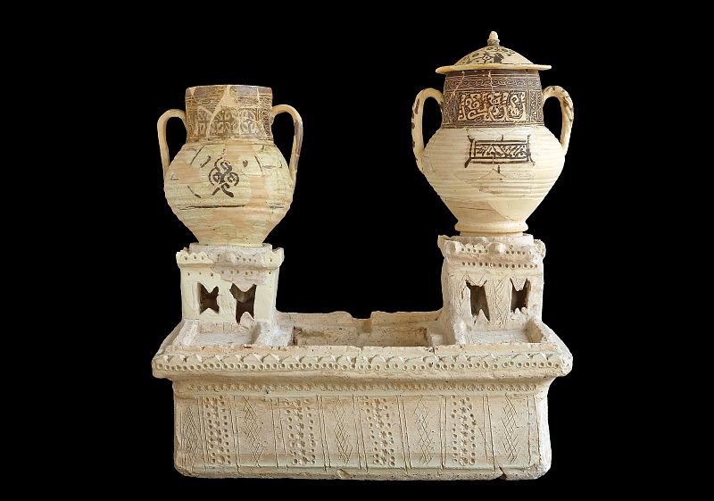 Recipientes de cerámica para abluciones