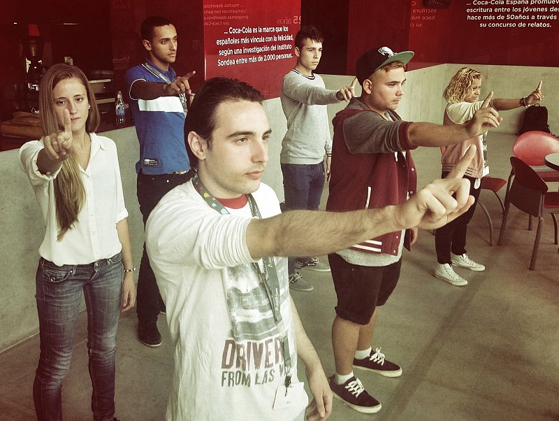 Todos los protagonistas de GIRA en el Taller de la Felicidad.