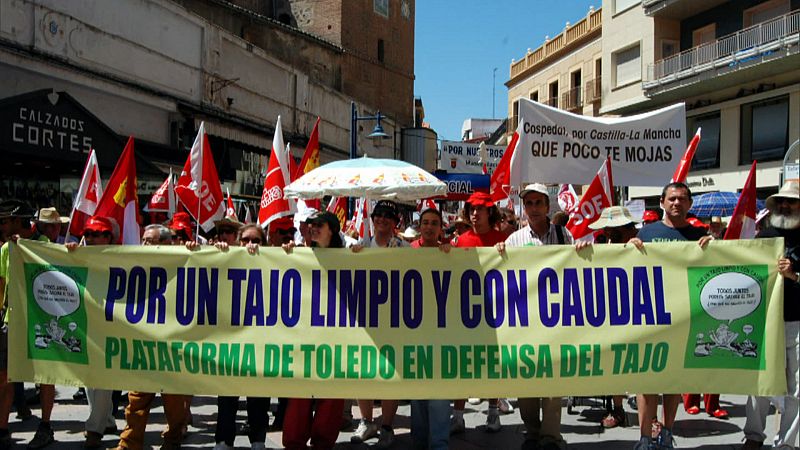 Manifestación en defensa del Tajo, Talavera de la Reina, 2009.