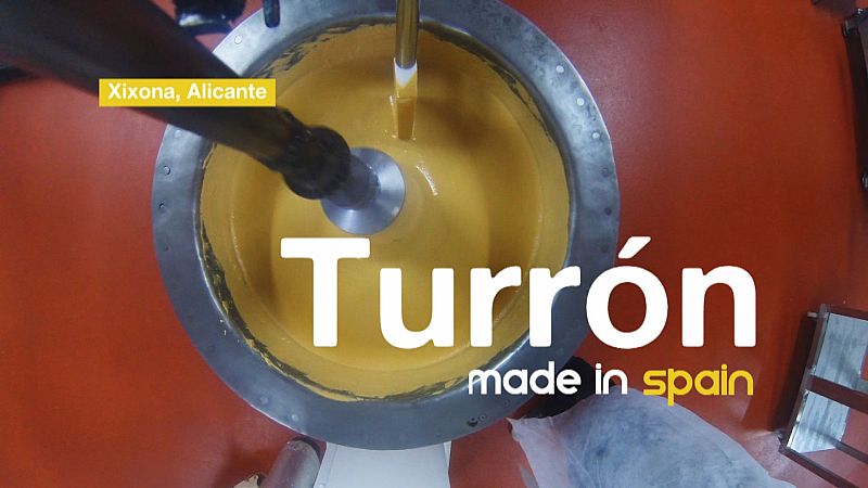 Almendras, miel y azúcar son los ingredientes fundamentales para elaborar el turrón.