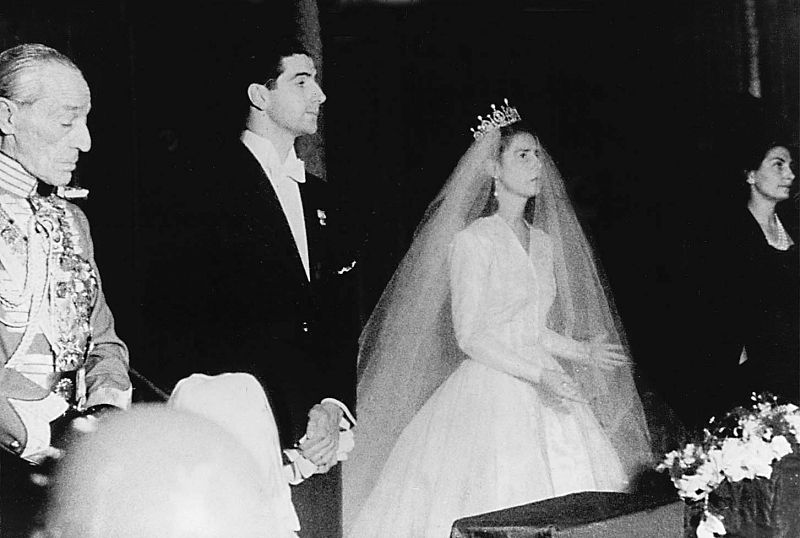 La boda de Cayetana y Luis en Sevilla, el 12 de octubre de 1947, costó 20 millones de pesetas de la época