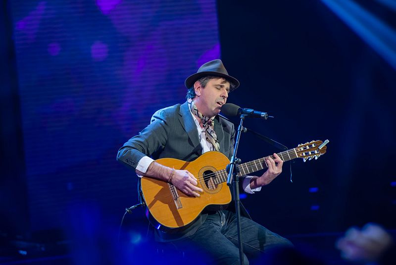  'Quítate la ropa' de Carlos de France en Hit-La Canción.