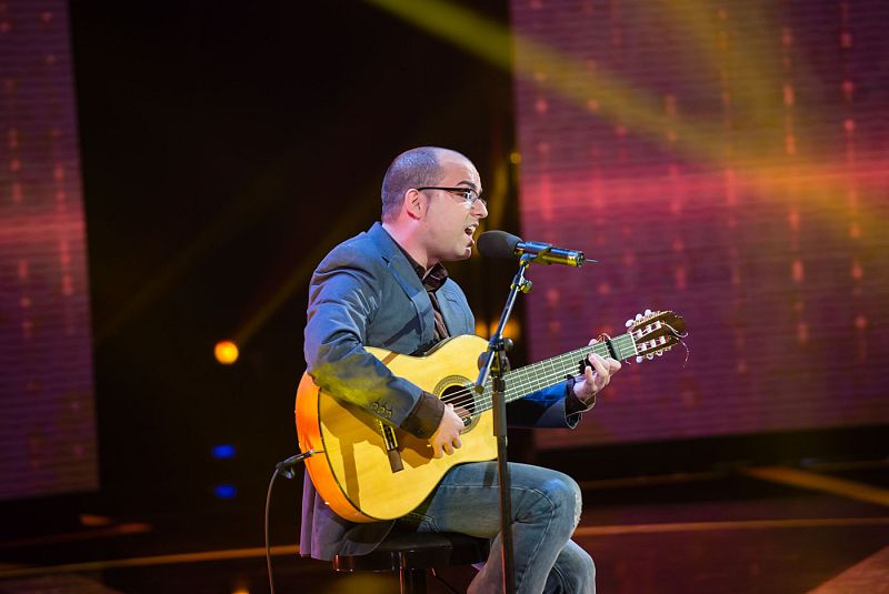  'Espejismo o sentimiento' de Antonio Mata en Hit-La Canción.