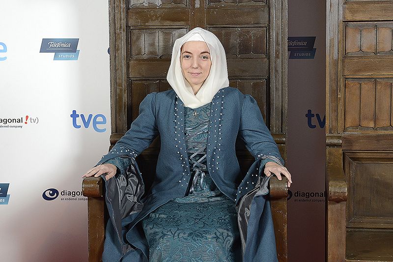 Los fans isabelinos dicen adiós a la reina