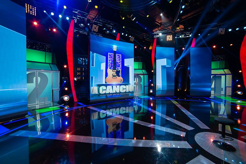 Las cabinas en color verde muestran que aún no han sido bloqueadas por ninguno de los artistas de la noche.