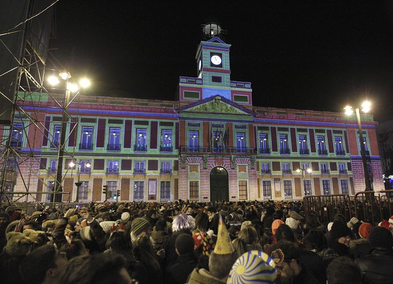 La víspera del 31 de diciembre la Puerta del Sol de Madrid acogió el ensayo de las campanadas