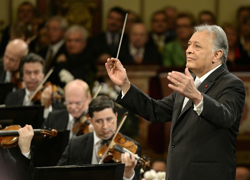 El director indio Zubin Mehta durante el concierto de Año Nuevo de la Filarmónica de Viena en Austria