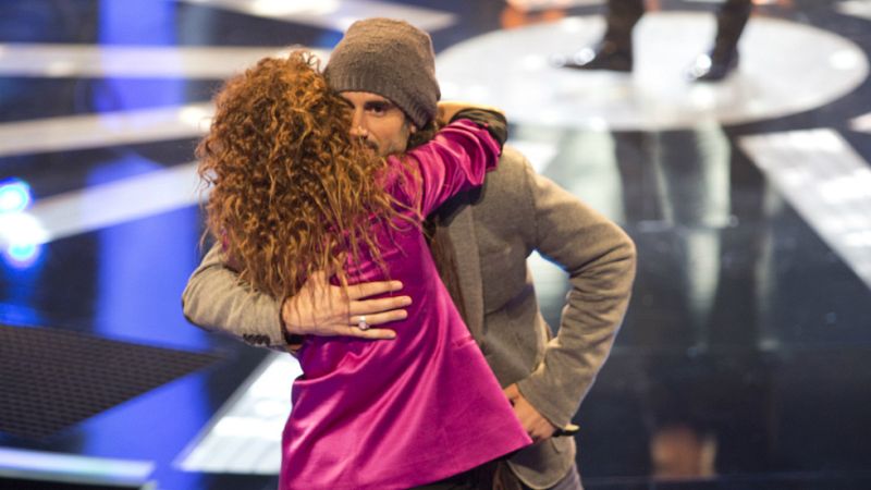 Melendi muestra su apoyo a su gran compañera, Pastora Soler. "No te puedes ir, tienes que estar ahí siempre".