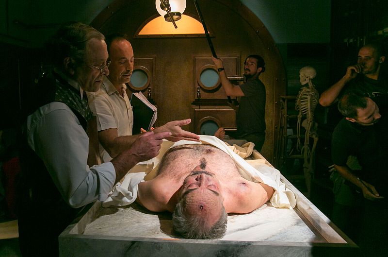 Mira cómo se rodó el capítulo "El anillo Rosacruz"