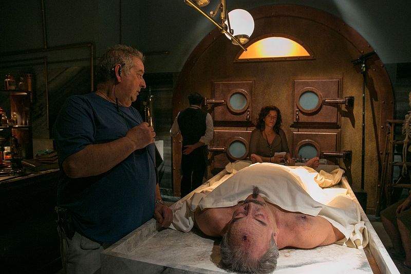 Mira cómo se rodó el capítulo "El anillo Rosacruz"