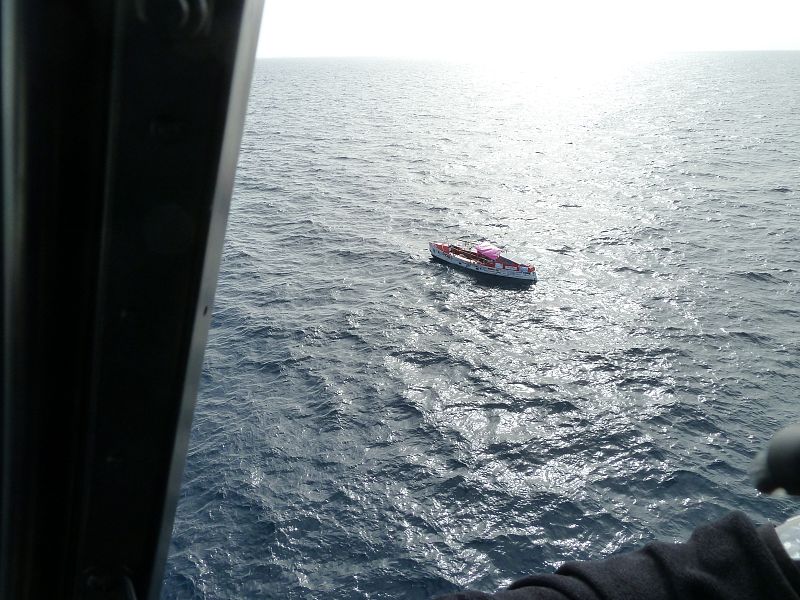  La Cruz del Sur desde la primera palada era otra vez un rápido corcel. Hemos ganado más de un nudo con la limpieza. Estamos remando a 6-5 incluso casi 7 millas por turno el día de hoy.
