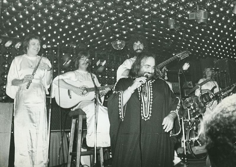 El cantante Demis Roussos alcanzó la celebridad en los años 80 pero destacó primero como miembro del grupo Aphrodite's Child