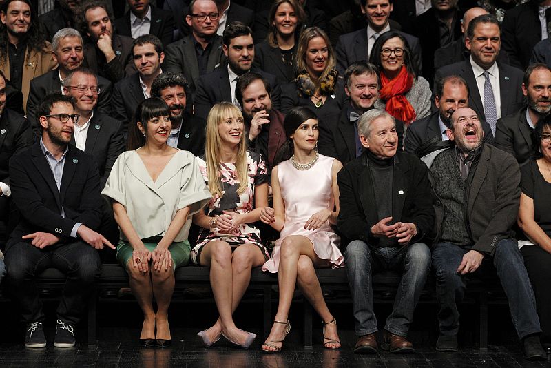 Los actores Dani Rovira, Yolanda Ramos, Ingrid García-Jonsson, Nerea Barros, José Sacristán, y Karra Elejalde durante la fiesta de nominados de los XXIX Premios Goya