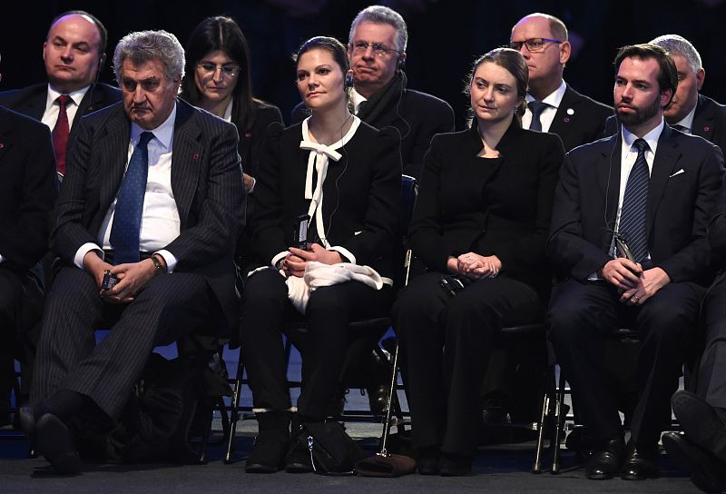 El presidente del Congreso, Jesús Posadas, ha sido el representante español en este acto. A su izquierda, la reina de Suecia.