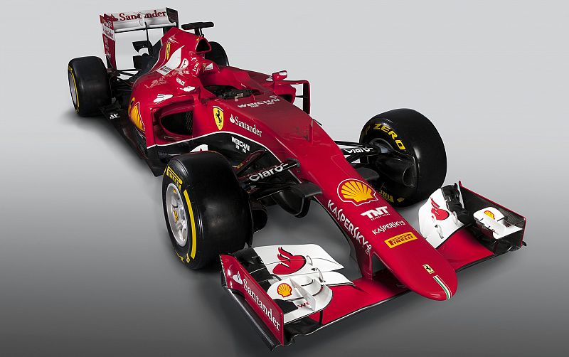 Imagen frontal del nuevo monoplaza SF-15T de Ferrari.