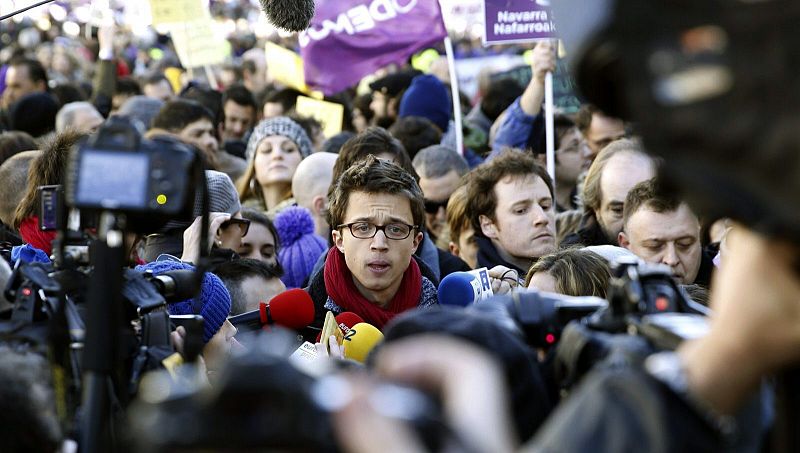 El secretario de Política de Podemos, Íñigo Errejón, durante su intervención previa a la "Marcha por el cambio".