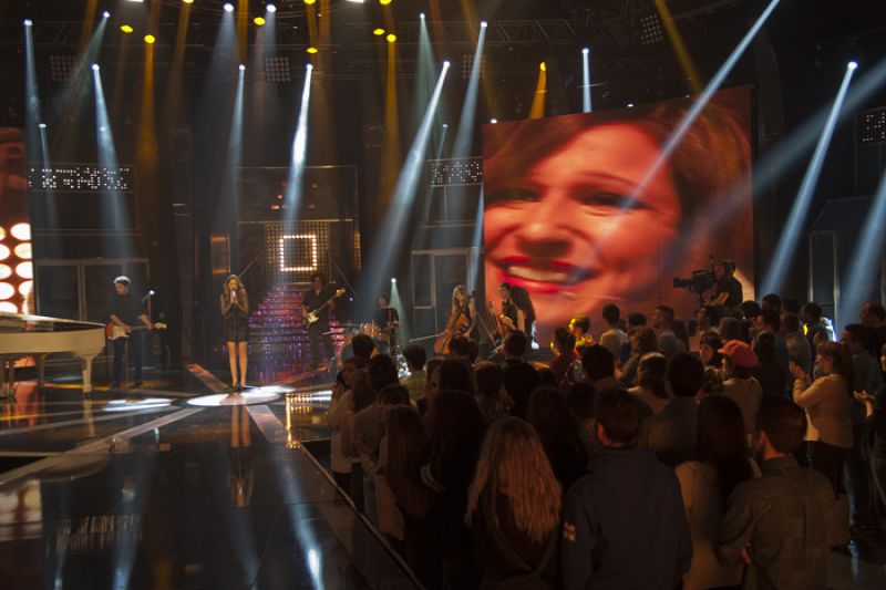 'Un ratito más' es el hit elegido por Pastora Soler