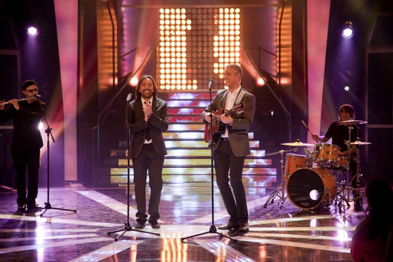 Antonio Carmona interpreta junto a Santos `Puertas por abrir'