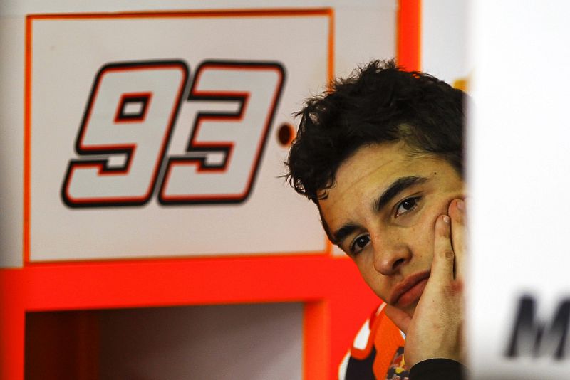 Marc Márquez, en su box en los entrenamientos de Sepang