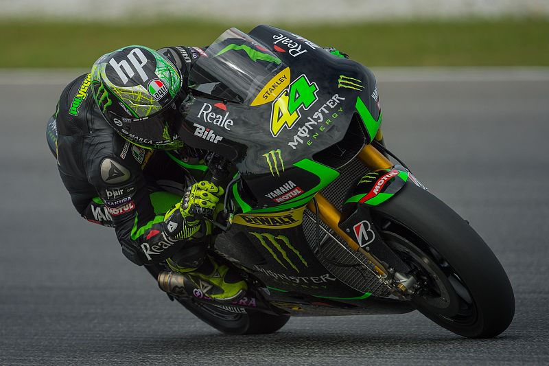 El español Pol Espargaró prueba su Yamaha en el trazado malasio de Sepang