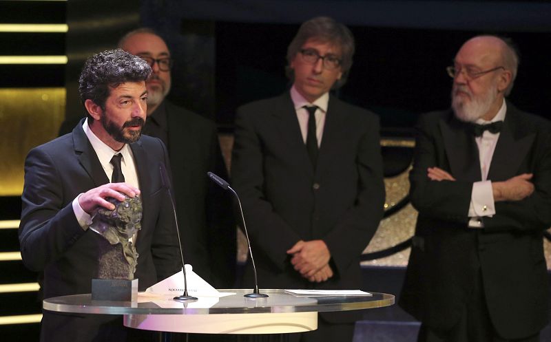 El realizador Alberto Rodríguez recibe el Goya al Mejor Director