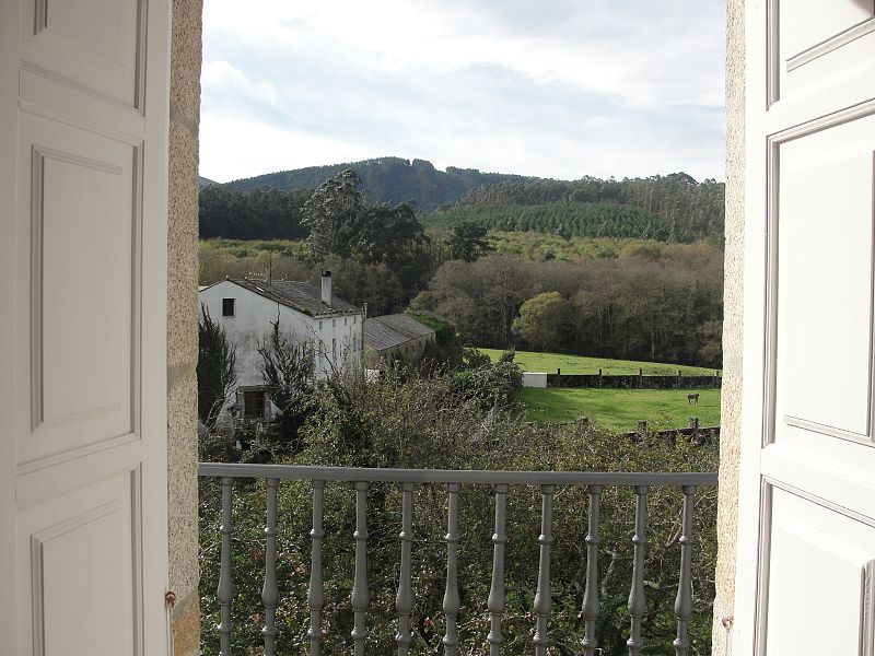 Paisaje desde el edificio de la antigua casa de la administración en Sargadelos