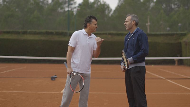 La pista de tenis también puede ser un buen lugar para hablar de ópera