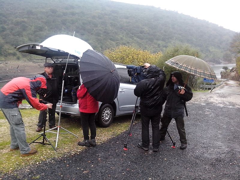 Entrevista bajo la lluvia
