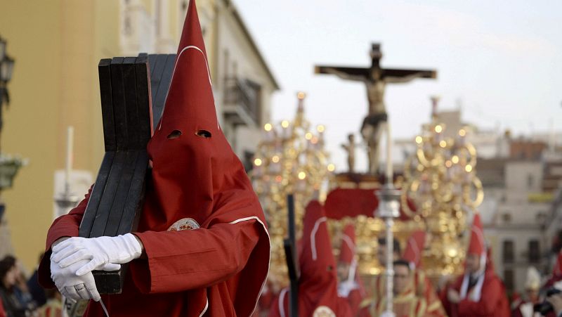 PROCESIÓN DE LOS 'COLORAOS' EN MURCIA