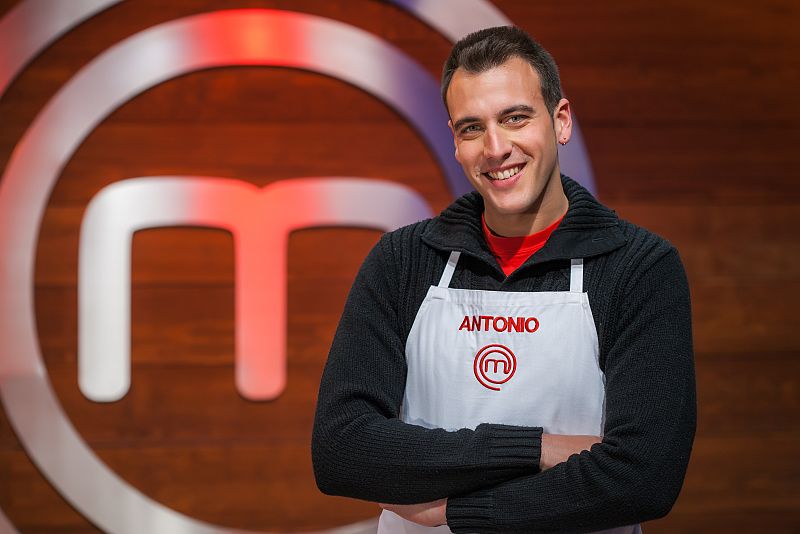 Antonio,  26 años. Técnico de laboratorio (Sevilla)