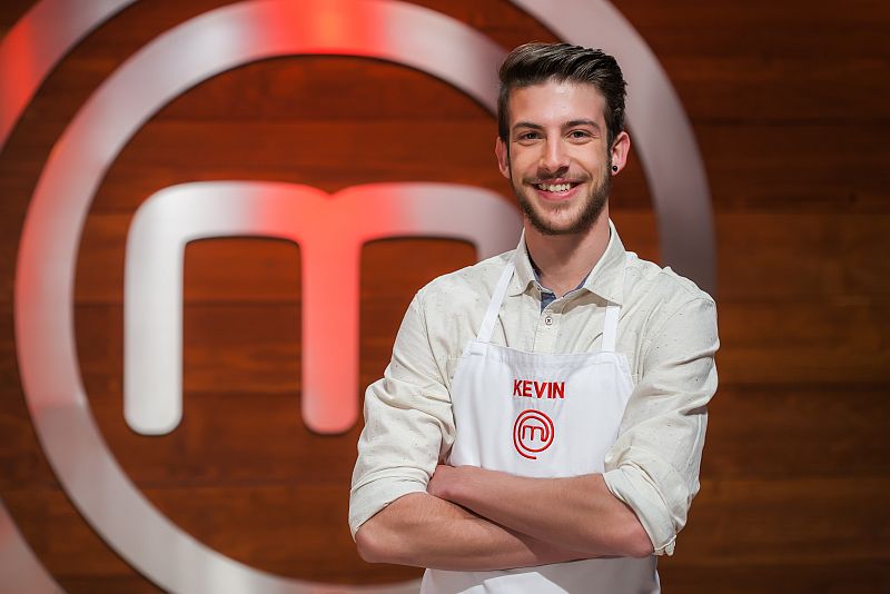 Kevin. 22 años, camarero (Tarragona)